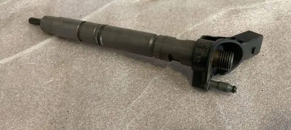 Audi A6 S6 C7 4G Fuel injector 059130277cr