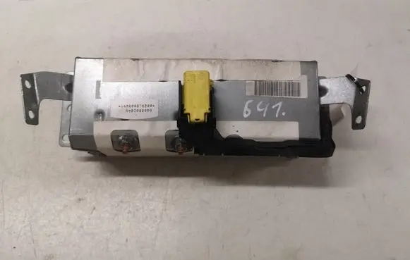 Seat Ibiza III (6L) Passenger airbag 6Q0880204D