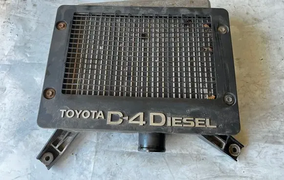 Toyota RAV 4 (XA20) Intercooler radiator 27040332