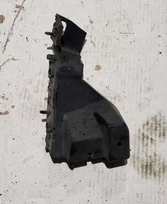 Audi Q5 SQ5 Front bumper mounting bracket 8R0807284C