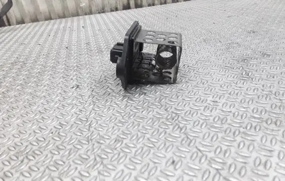 Peugeot 307 Coolant fan relay 9641212480