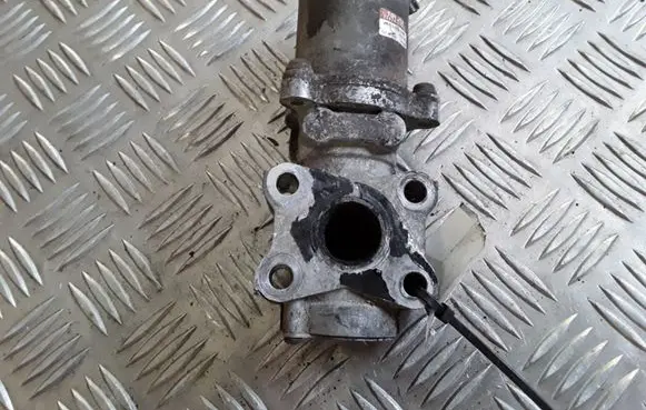 Toyota Avensis T250 EGR valve 256200R021 VN1350007201