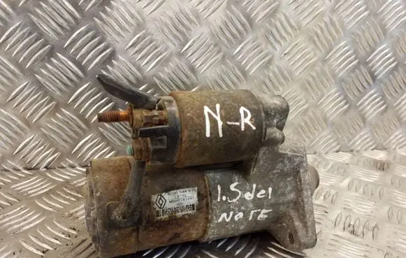 Nissan Note (E11) Starter motor 8200584675 M000T87881