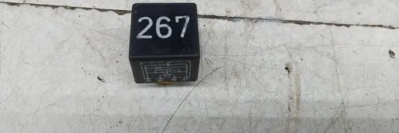 Audi A4 S4 B5 8D Other relay 443919578C