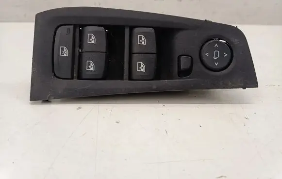 BMW 1 F40 Electric window control switch 7950754