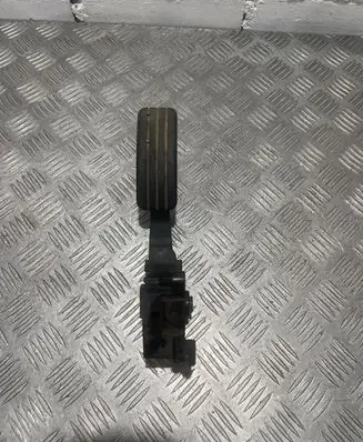 Renault Megane III Accelerator throttle pedal 180020022