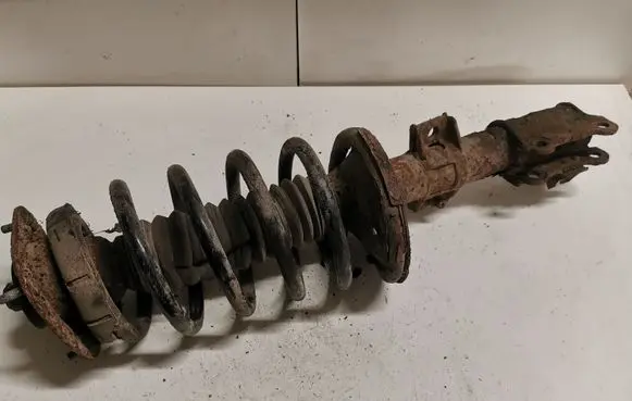 Volvo XC90 Front shock absorber with coil spring 30645515A