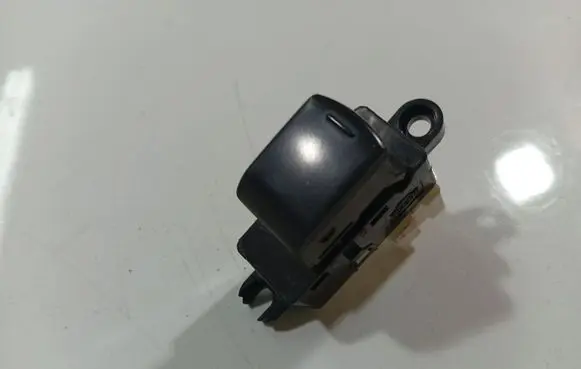 Nissan Murano Z50 Electric window control switch