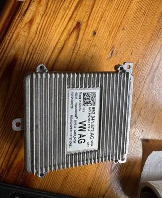 Volkswagen Multivan T7 LED ballast control module 992941572AG 10101500228