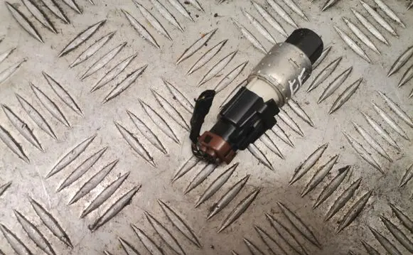 Air conditioning (A/C) pressure sensor