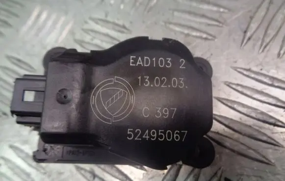 Alfa Romeo 147 Central body control module 52495065