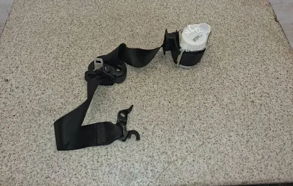 BMW X1 E84 Front seatbelt S22991282018 2991282