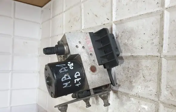 Mercedes-Benz A W168 ABS Pump A0034814512 0265202412