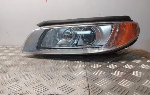 Volvo S80 Headlight/headlamp 31214347