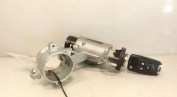 Opel Insignia A Ignition lock