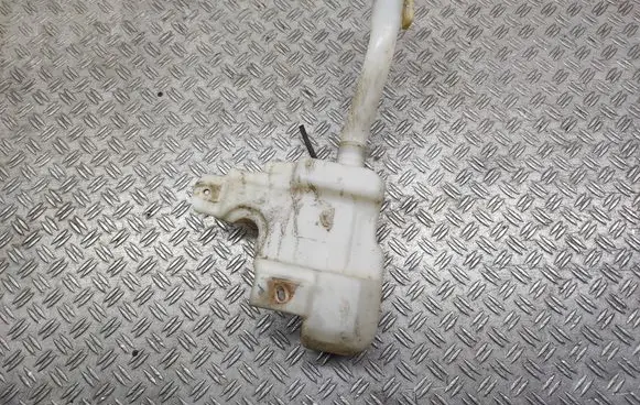 Fiat 500L Windshield washer fluid reservoir/tank 51883639 C805 45678910