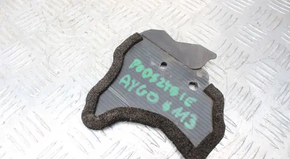 Toyota Aygo AB40 Other under body part 