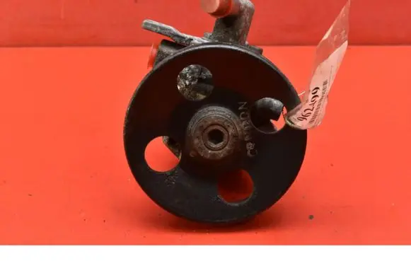 KIA Sportage Power steering pump 57100-2E200