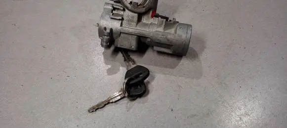 Mazda 323 Ignition lock SL-17