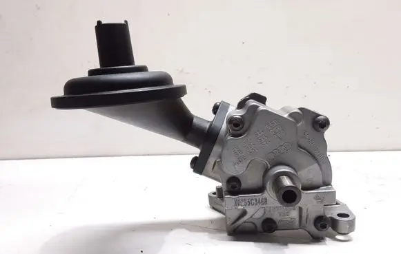 Audi A4 S4 B8 8K Oil pump 059115105BD