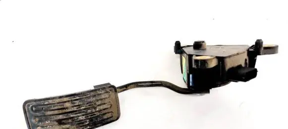 Nissan X-Trail T31 Accelerator throttle pedal 0033A01485