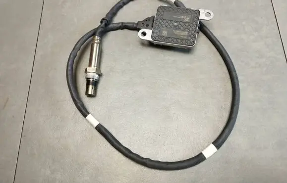Volkswagen Amarok II Lambda probe sensor MB3G5L248DC