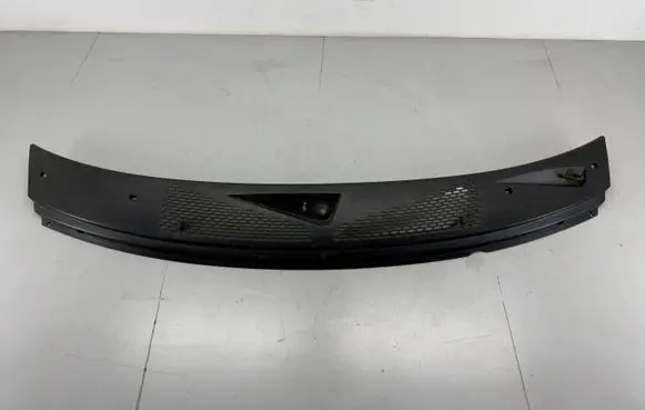 Wiper trim