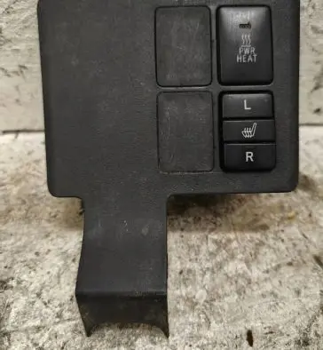 Toyota Yaris A set of switches 589170D060 0883Z82 15B088
