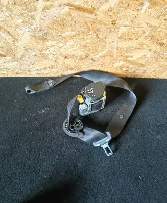 Seat Ibiza IV (6J,6P) Front seatbelt 6J3857705B