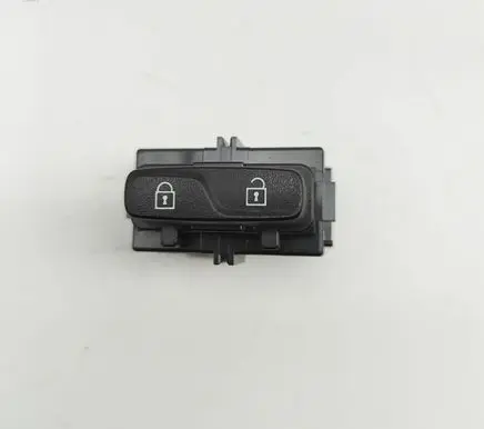 Volvo V70 Central locking switch button 31343100