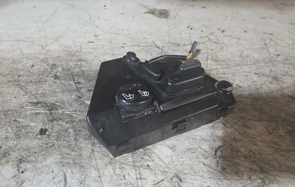 Mercedes-Benz S W220 Seat control switch 2208212758