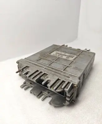 Seat Alhambra (Mk1) Engine control unit/module 028906021ES 28SA3354