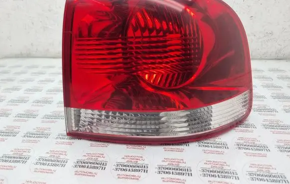 Volkswagen Touareg I Rear/tail lights 7L6945096K