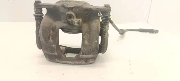 Mercedes-Benz GLA W156 X156 Front brake caliper A24609