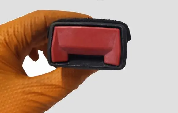 Opel Astra K Front seatbelt buckle 39016993