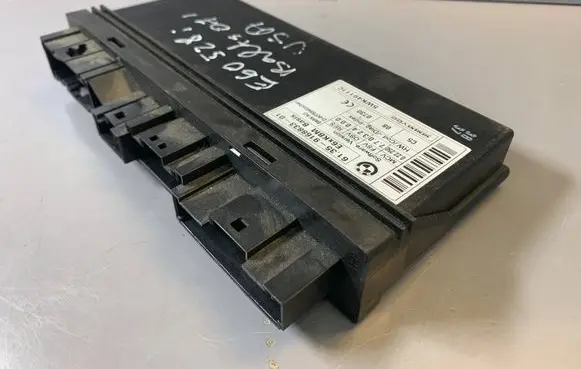 BMW 5 E60 E61 Comfort/convenience module 9168833 61359168833