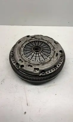 Volkswagen Golf VII Flywheel 04C105266E 04C141031H 04C141015L