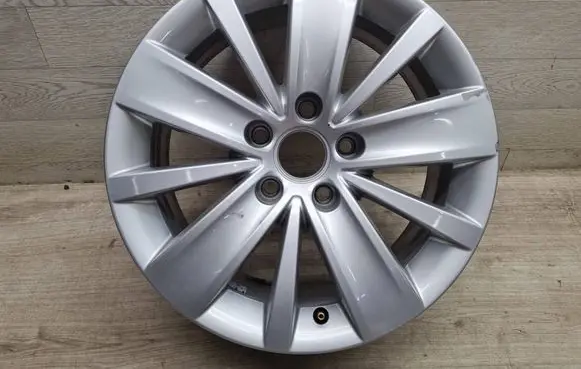 Volkswagen Sharan R16 alloy rim 7N0601025A