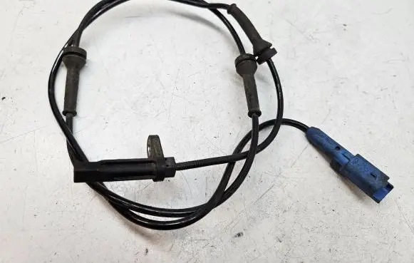 Peugeot 508 ABS brake wheel speed sensor 9674577980