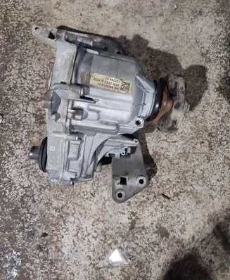 BMW 7 G11 G12 Gearbox transfer box case 9469019 9469023 946902301