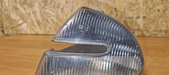 Alfa Romeo 147 Front indicator light 46756280