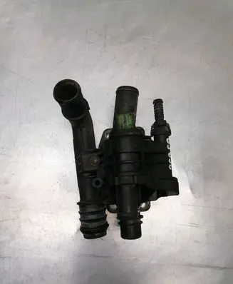 Thermostat/thermostat housing