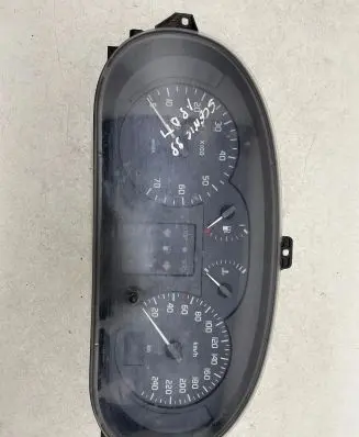 Renault Scenic I Speedometer (instrument cluster) 09043080096 501018950032 7700427886