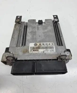 Porsche Cayenne (92A) Engine control unit/module 06E906023AG