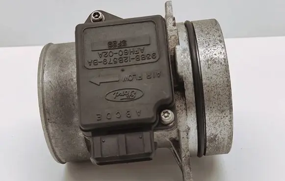 Ford Mondeo MK I Mass air flow meter 93BB12B579BA 5F26 AFH6002A