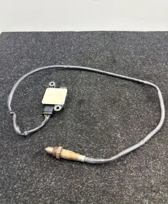 BMW 5 G30 G31 G38 Lambda probe sensor 8582026 0281007690