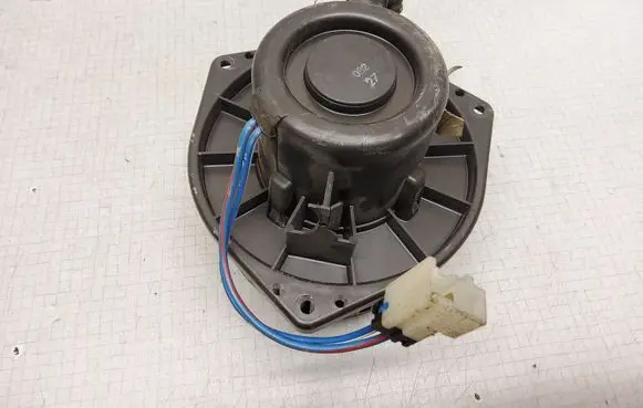 Nissan Primera Heater fan/blower 4872530350