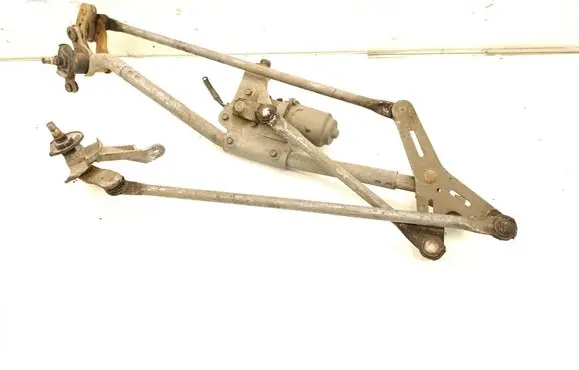 Front wiper linkage and motor