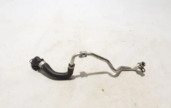 BMW 4 G22 G23 G24 G26 Coolant pipe/hose 8650087