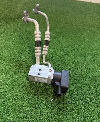 KIA Niro Air conditioning (A/C) expansion valve T416231830 306111017
